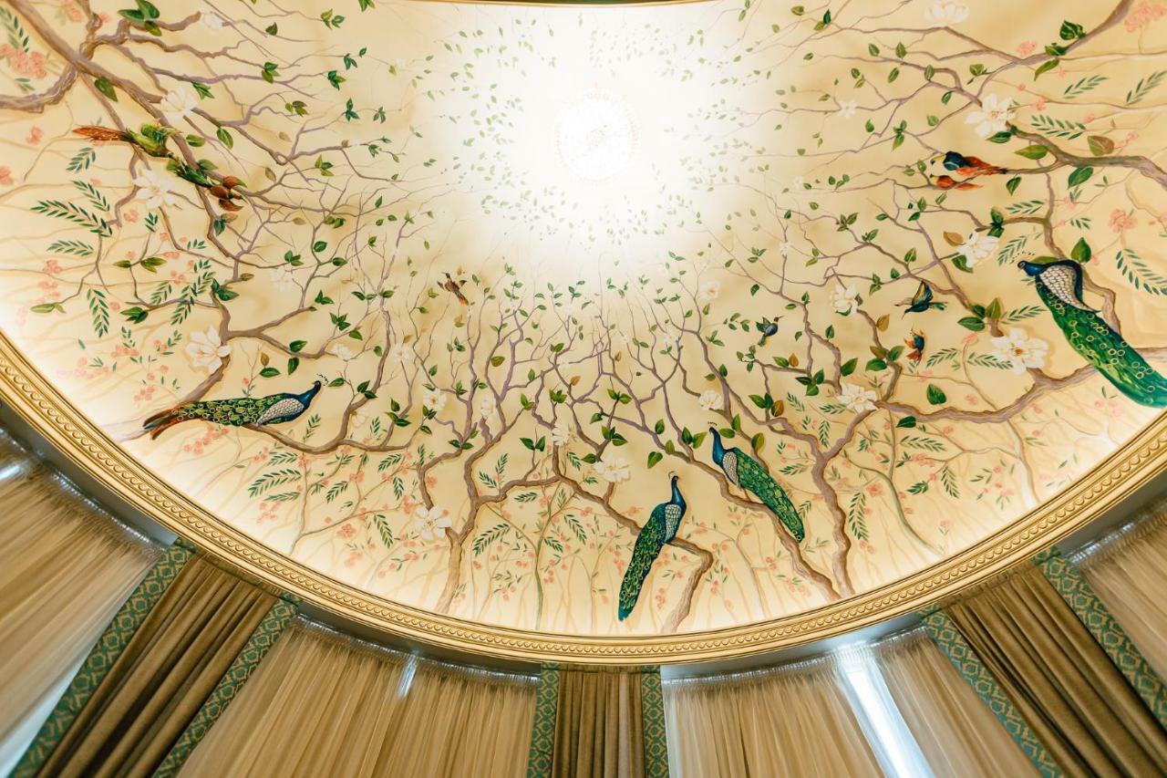Khan-Chinar Hotel Dnepropetrovsk Exterior foto
